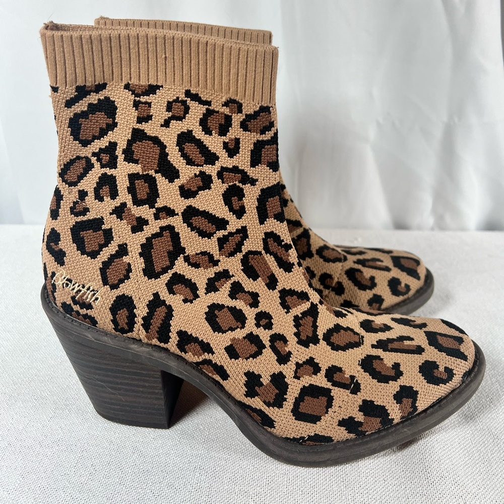 Blowfish Malibu Women’s CHEETAH PRINT Booties: SZ 7.5 Slip On Stretch Knit